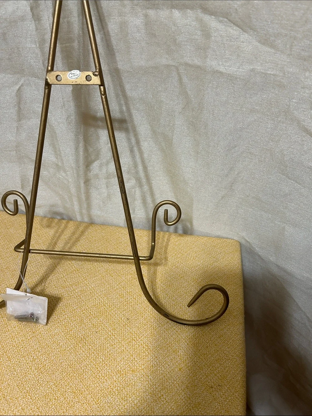 Metal Display Wall Easel Stand in Antique Gold